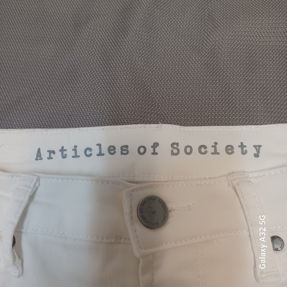 Articles Of Society Women Size 26 White Ankle Cropped Jeans Pant - Picture 2 of 16